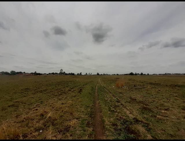 25,990M² VACANT LAND FOR SALE IN RIVERSDALE